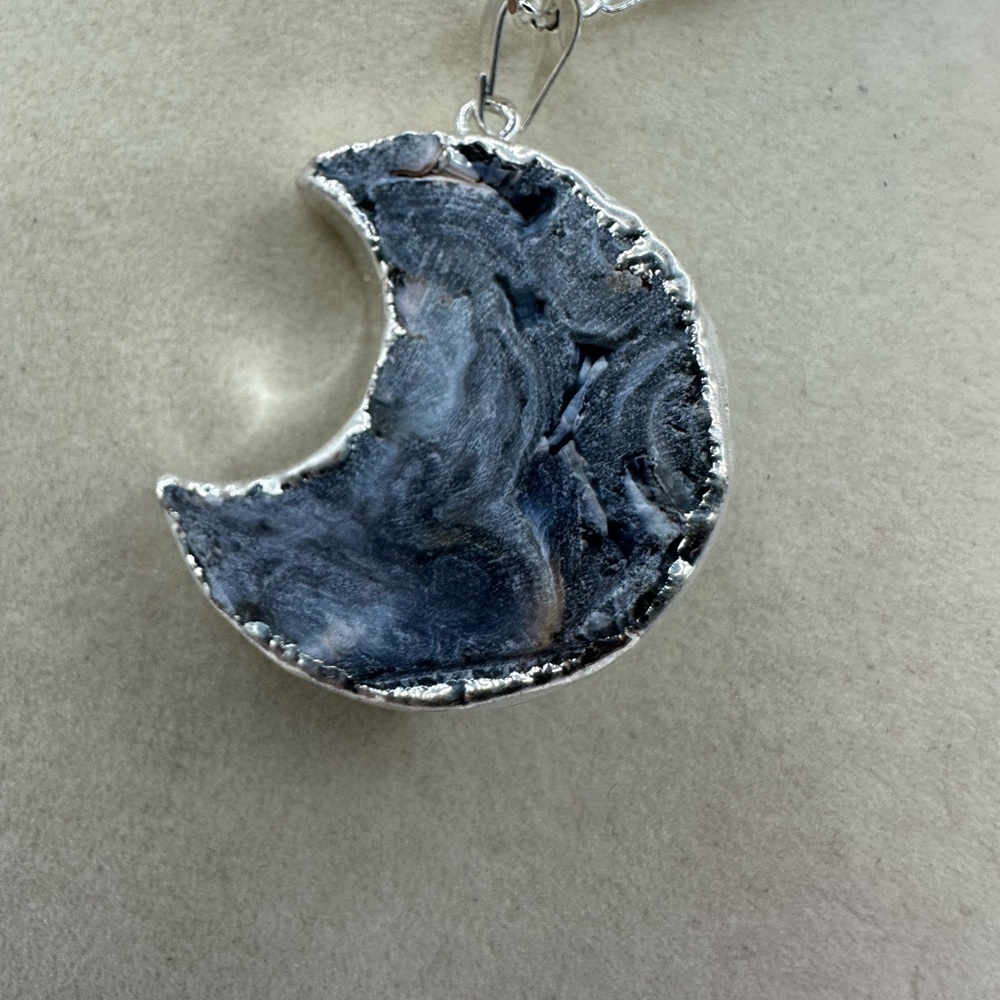 Red Amethyst Silver Plated Crescent Moon Pendant Necklace on Figaro Chain - Picture 7 of 11